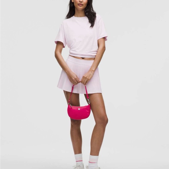 Lululemon City Essentials Mini Shoulder Bag 1L - Picture 3 of 5